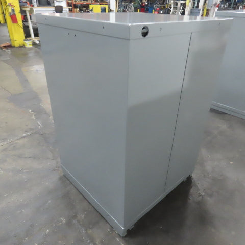 Lyon 8 Drawer Industrial Small Parts Tool Storage Cabinet 28" X 30" X 44-1/2"