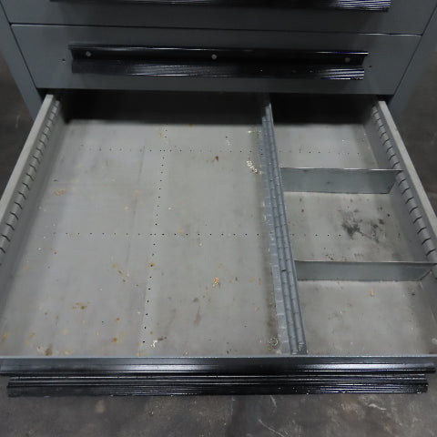 Lyon 8 Drawer Industrial Small Parts Tool Storage Cabinet 28" X 30" X 44-1/2"