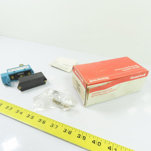 Honeywell BZE6-2RQ8 Micro Switch Roller Plunger Limit Switch 600VAC NEW