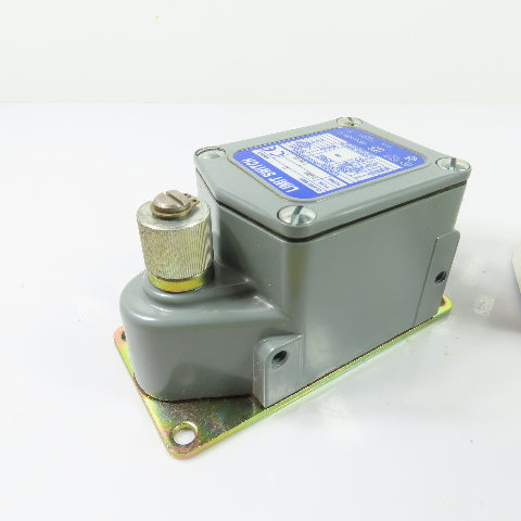 Square D 9007TUB1 Heavy Duty Position Limit Switch Universal 120-600VAC 20A NEW