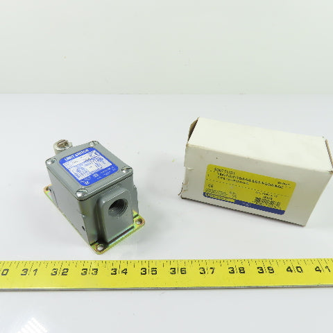 Square D 9007TUB1 Heavy Duty Position Limit Switch Universal 120-600VAC 20A NEW