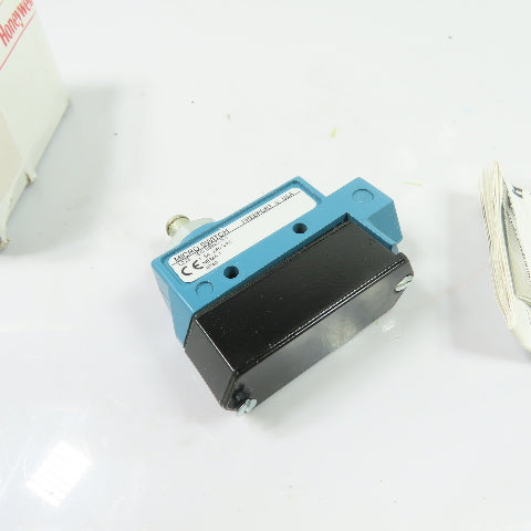 Honeywell BZE6-2RQ-S Micro Switch Limit Switch 15A 125/250/480VAC 2A 600VAC NEW