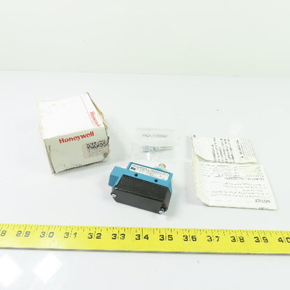 Honeywell BZE6-2RQ-S Micro Switch Limit Switch 15A 125/250/480VAC 2A 600VAC NEW