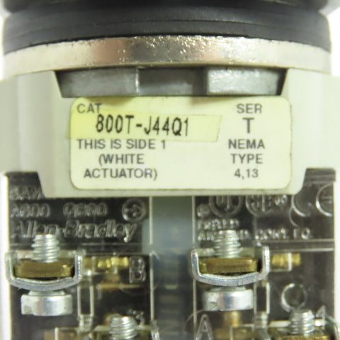 Allen-Bradley 800T-J44Q1 Key Operated Selector Switch NEMA 4 13 Series T