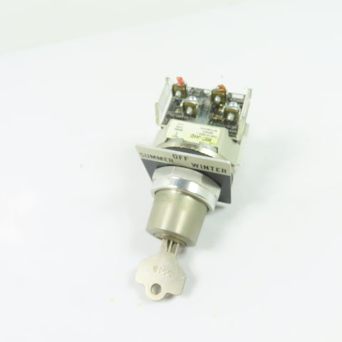 Allen-Bradley 800T-J44Q1 Key Operated Selector Switch NEMA 4 13 Series T
