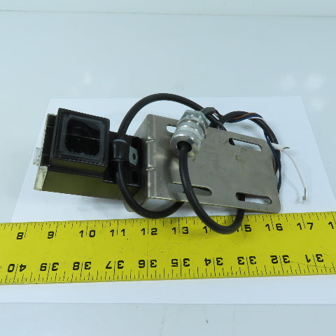 Eaton 1451E-6513 Polarized Reflex Photoelectric Sensor 12-24 AC/DC
