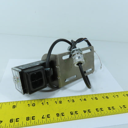 Eaton 1451E-6513 Polarized Reflex Photoelectric Sensor 12-24 AC/DC