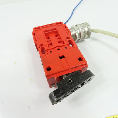Allen-Bradley EN/IEC-60947-5-1 Guardmaster Trojan 5 Safety Switch IP67
