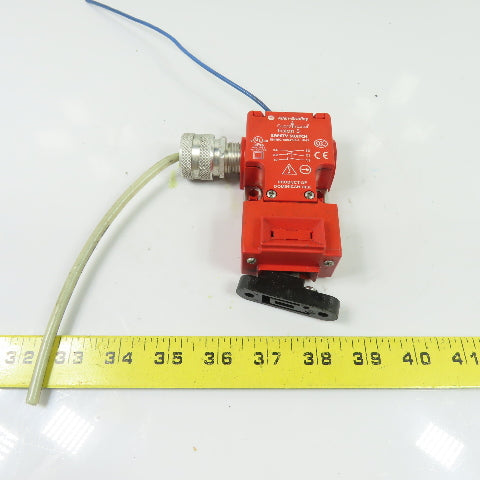 Allen-Bradley EN/IEC-60947-5-1 Guardmaster Trojan 5 Safety Switch IP67