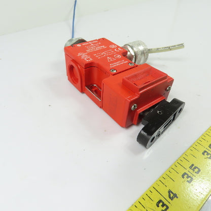 Allen-Bradley EN/IEC-60947-5-1 Guardmaster Trojan 5 Safety Switch IP67
