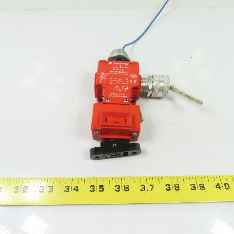 Allen-Bradley EN/IEC-60947-5-1 Guardmaster Trojan 5 Safety Switch IP67
