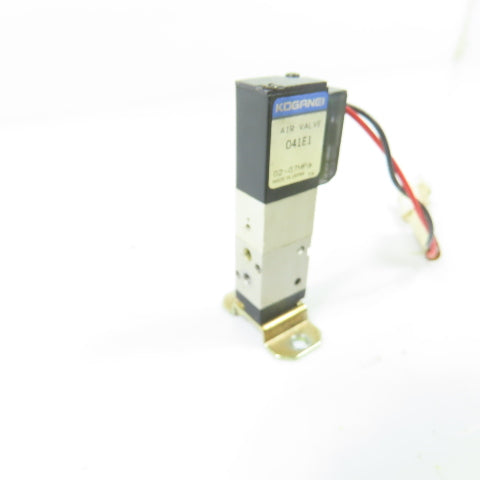 Koganei 041E1 Pneumatic Air Solenoid Valve 24VDC 0.2-0.7MPa
