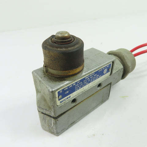 Micro Switch BZE6-2RN Snap Limit Switch 15A 125 250 or 480VAC