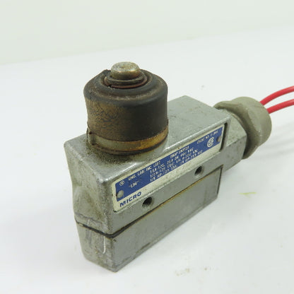 Micro Switch BZE6-2RN Snap Limit Switch 15A 125 250 or 480VAC