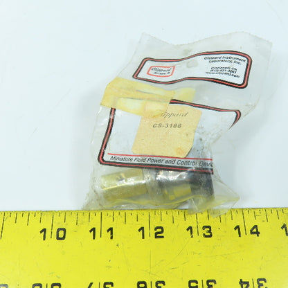 Clippard CS-1388 MAVO-2 Pneumatic Push Button Valve #10-32 NC 2-Way