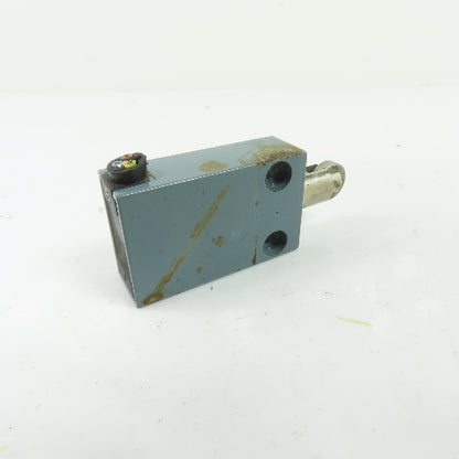 Pizzato NFC 63-140 Limit Switch Roller 500V 400VAC 3A IP67