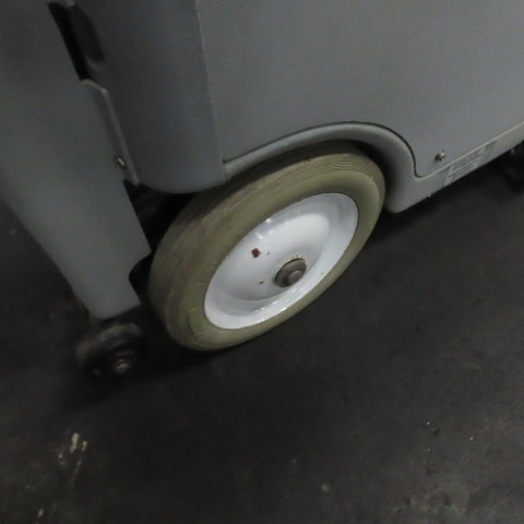 CFR ALTRA 400 SP Commercial Carpet Extractor Cleaner Machine 130 Hours 115Vac