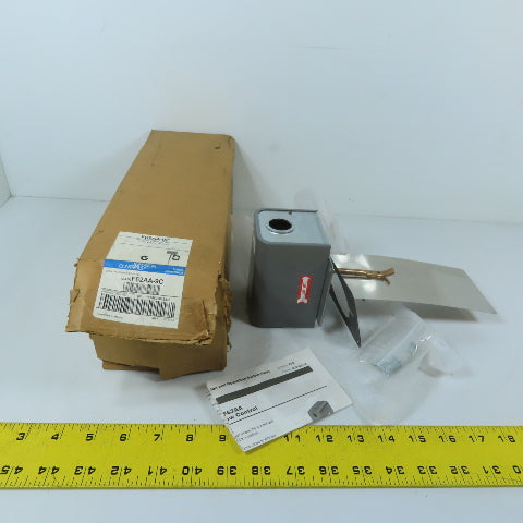 Johnson Controls F62AA-9C Air Flow Control SPDT 3.125" x 6.875" Paddle 115/230V