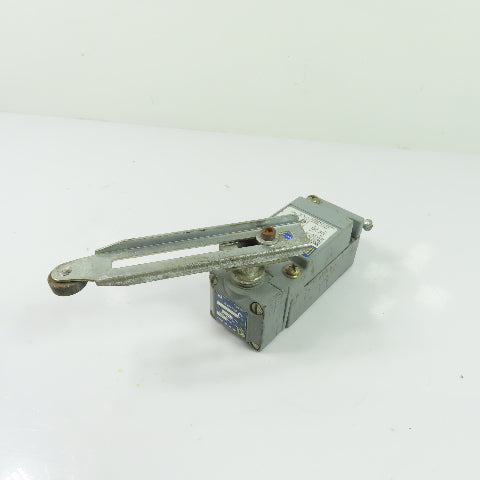 Square D 9007C62J Class 9007 Ser A Limit Switch w/ Type B 10° Operating Head