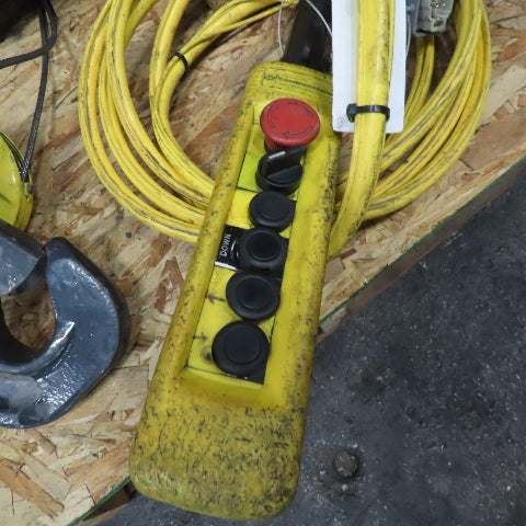 R&M Spacemaster 2 Ton Wire Rope Hoist 10' Lift 20/3.3FPM 460V W/ Power Trolley