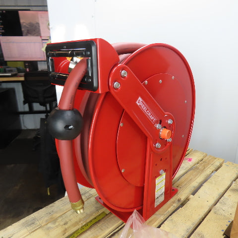 Reelcraft 448F68 1" x 35' Heavy Duty Spring Retractable Hose Reel 250PSI