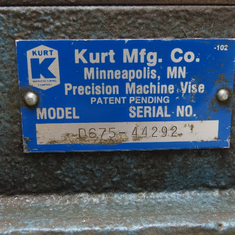 Kurt Mfg. D675 6" Industrial Swivel Machine Vise 7-1/2" Open