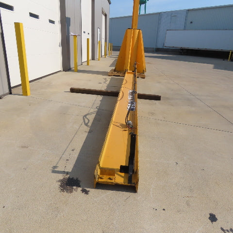 Handling Systems 2 Ton Freestanding Jib Crane 360° 16' Span 14' Travel 10' Under