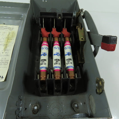 Square D H361 30A 3-Pole Fusible Safety Disconnect Switch 600V 3Ph