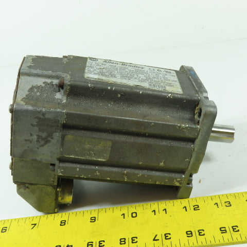 Allen-Bradley MPL-B320P-SJ22AA Inverter Duty AC Servo Motor 460V 5000RPM MAX