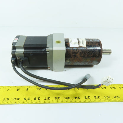 Oriental Motor MP080D020-15CQ-B80 AZM911AC Stepping Motor 20:1 Ratio 3.87VDC