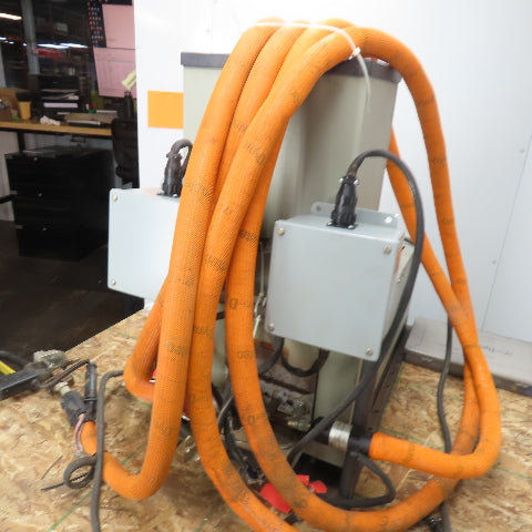 ITW Dynatec 222 SD Hot Melt Adhesive Applicator System 220V 1Ph W/ Hoses, Guns