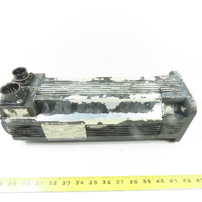 Allen-Bradley 155275 1326AB-B430E-21 1.5kW AC Servo Motor 460V 3Ph 3200RPM
