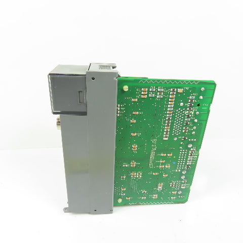 Allen-Bradley 1747-L531 SLC 500 SLC 5/03 Processor Unit Ser E Rev 8 W/1747-OS302