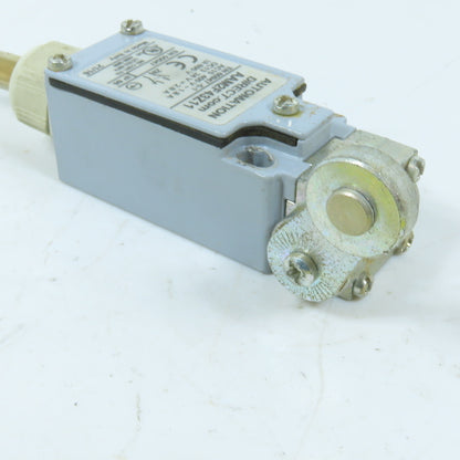 AutomationDirect AAM2F43Z11 IP66 Roller Lever Limit Switch 400VAC/24VDC