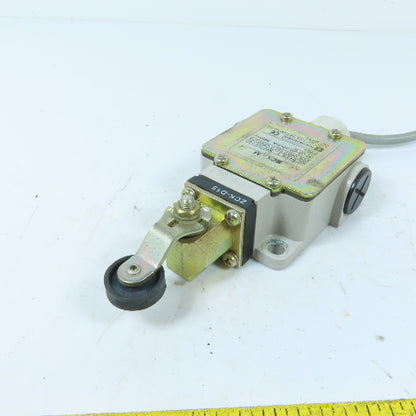 Telemecanique ZCK-D15 XCK-M Roller Lever Limit Switch 380VAC