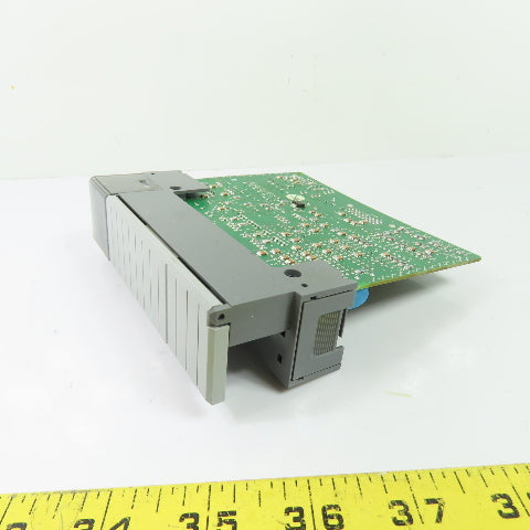 Allen-Bradley 1746-NIO4V Ser A SLC 500 4-Point Analog Voltage Comb Module Ser A