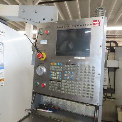Haas VF-4SS 3 Axis Vertical Machining Center 40 Tool Turret 208/230V 30Hp