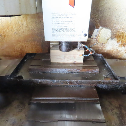 Haas VF-1 3 Axis Vertical Machining Center 20 Tool Turret 208-230V 3Ph 15HP