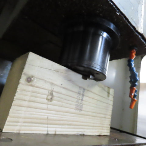 Haas VF-1 3 Axis Vertical Machining Center 20 Tool Turret 208-230V 3Ph 15HP