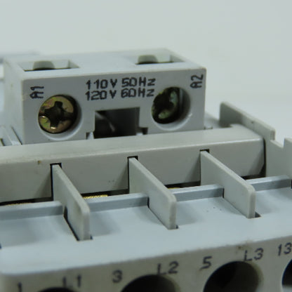 Allen-Bradley 100-C16*10 16A 3-Pole IEC Contactor 600V 110/120V Coil