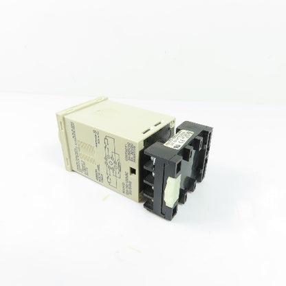 Omron H3CR-H8L Delay Timer 0.05-12 Sec 100/110/120VAC