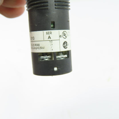 Allen-Bradley 800FD-F2X10 22mm Flush Momentary Push Button Black Ser A