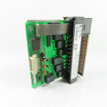 Allen-Bradley 1746-OX8 Ser A SLC 500 Output Module