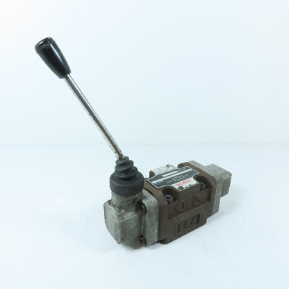 Nachi DNB80-03F5 DMA-G03-F5-E20 3-Position 4-Way Manual Lever Directional Valve
