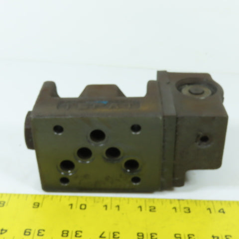 Yuken DMG-03-3D2-50 5/3 Way Closed Center Manual Hydraulic Spool Valve