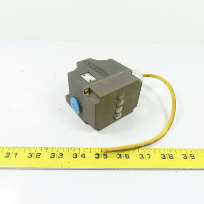 Balluff BNS029N BNS 819-B04-D12-61-12-10-FD Limit Switch