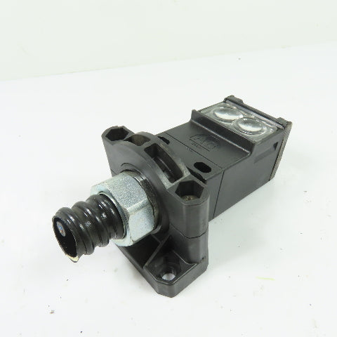 Allen-Bradley 42GRL-9000 Photoelectric Sensor Photoswitch 10-264VAC/DC Ser A