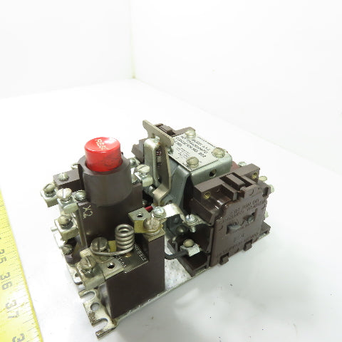 Cutler-Hammer 6-1-3 9586H6067G NEMA Size 0 Contactor w/ Overload Relay 110V Coil