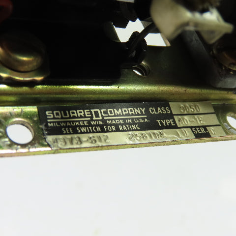 Square D 9050 A0-1E Pneumatic Timing Relay 110/120V 50/60Hz Ser C