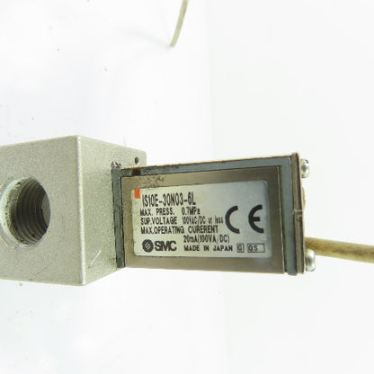 SMC IS10E-30N03-6L Pneumatic Pressure Switch 100VAC/DC 0.7MPa